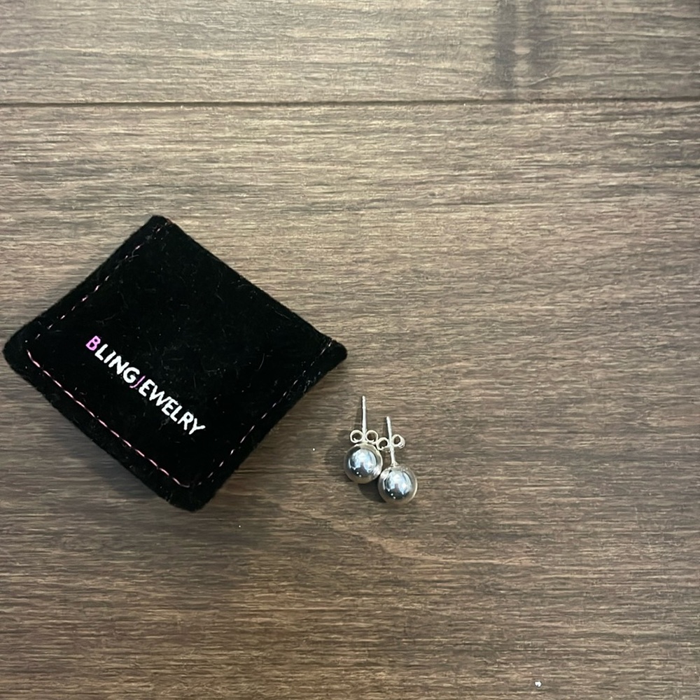 Bling jewlery silver studs